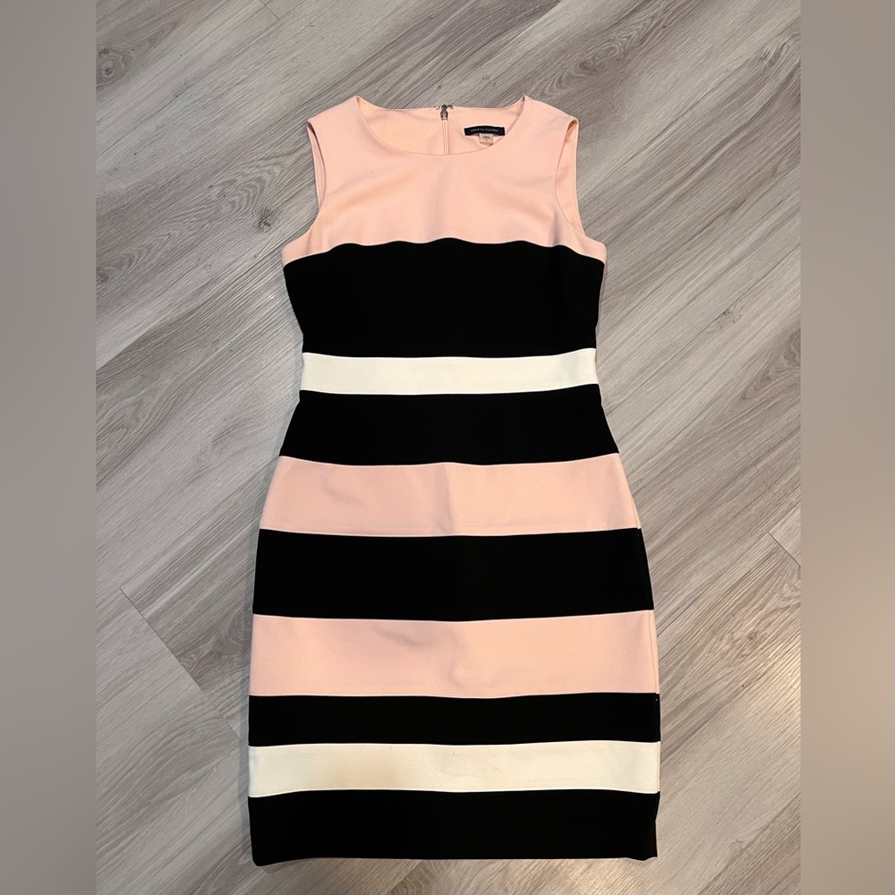 TOMMY HILFIGER Elegant Black and Pink Striped Dress - Picture 3 of 11